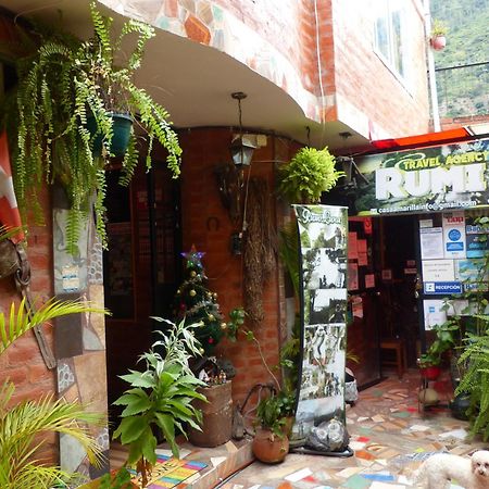 Hostal La Casa Amarilla City Баньос Экстерьер фото