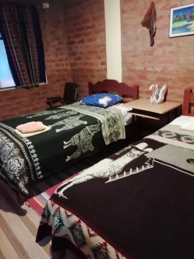 Hostal La Casa Amarilla City Баньос Экстерьер фото
