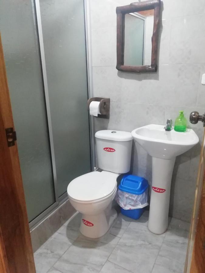 Hostal La Casa Amarilla City Баньос Экстерьер фото