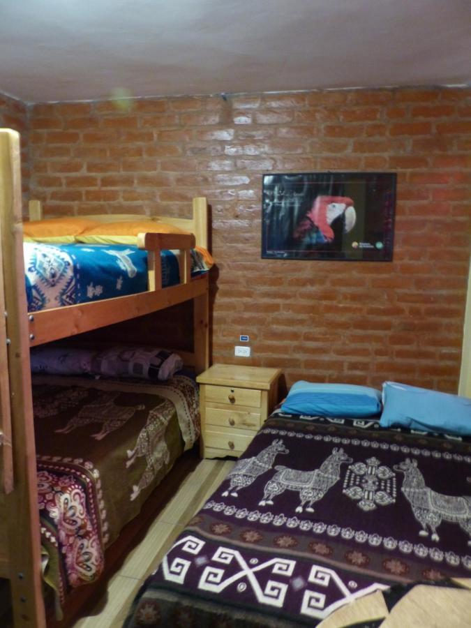 Hostal La Casa Amarilla City Баньос Экстерьер фото